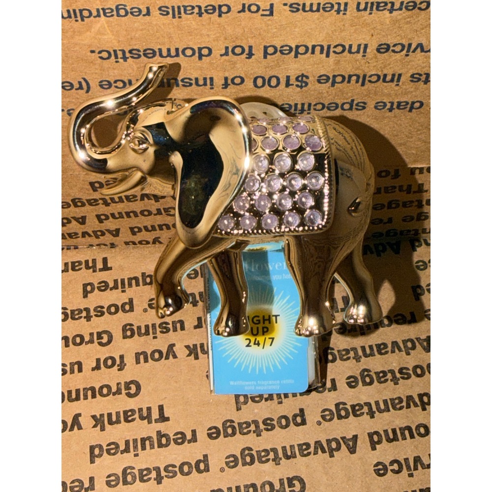 Bath and Body Works Wallflowers Elephant Gold Rhinestone Light Up Diffuser Plug